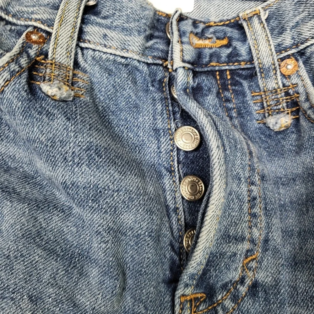 We The Free Women Shorts 24 Blue Denim‎ Cutoff Distressed Indie Sleaze